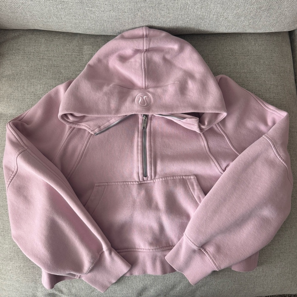 Lululemon Scuba half zip hoodie